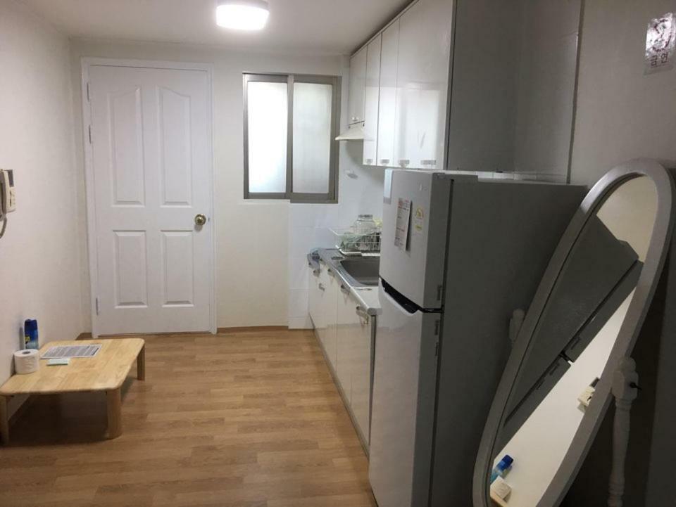 Nana House Hotel Сеул Екстериор снимка