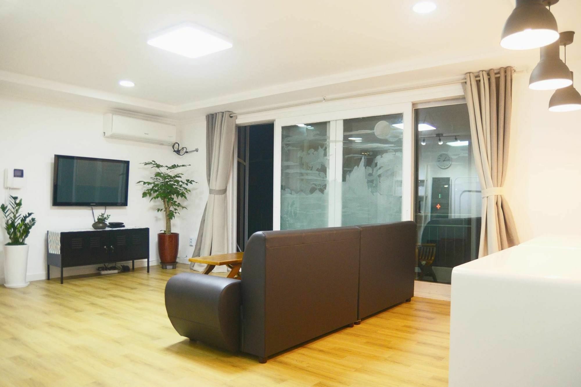 Nana House Hotel Сеул Екстериор снимка